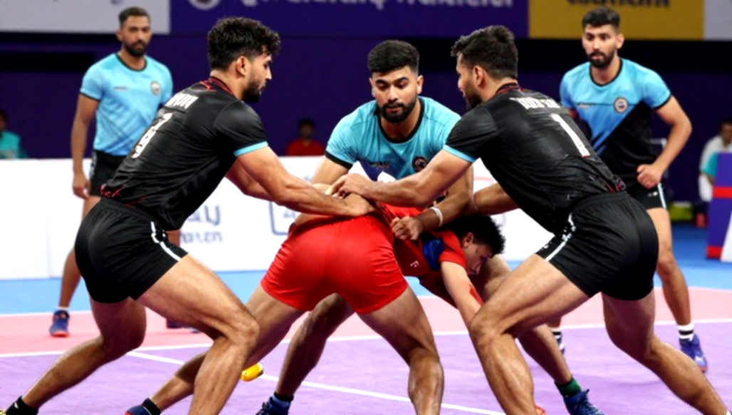 अहमदाबाद में भारत का पहला मुकाबला: इंग्लैंड नहीं, रोटेशन और स्कोरबोर्ड की गिनती असली कहानी है